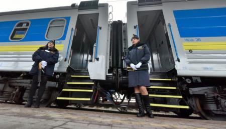 Нові правила перевезень: у поїзди не пустили 340 пасажирів без COVID-документів