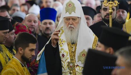 Филарет заявляет, что руководство церковью должно оставаться за патриархом