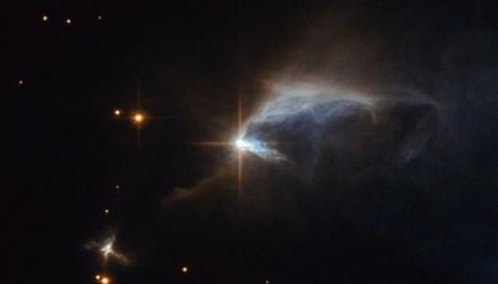 Астрономы заметили звезду, яркость которой превышает солнечную в миллиарды раз