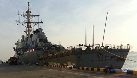 Что известно об американских эсминцах, которые должны через Босфор зайти в Черное море