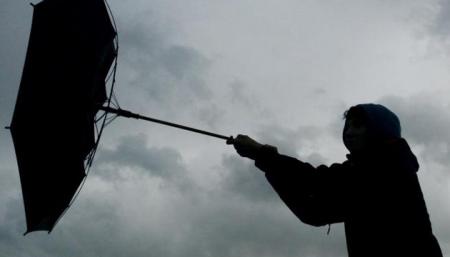 В Украине - штормовое предупреждение из-за сильного ветра