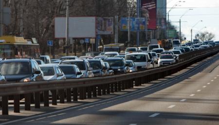 Пробки и ДТП: в Киеве впервые за 28 лет взялись измерять трафик на дорогах