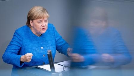Меркель обрала шлягер панк-року для церемонії прощання з посадою