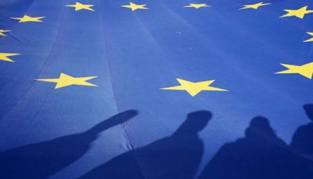 ЕС призывает РФ “равняться” на Украину в политической воле к переговорам