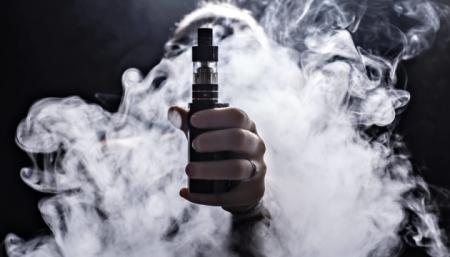 Электронные сигареты станут менее доступными для молодежи — Рада готовит изменения в закон