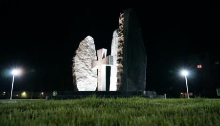 В Мукачево установили памятник воинам-защитникам, который откроют 14 октября