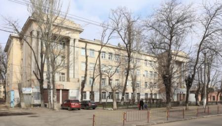 Из одесской гимназии уволили преподавательницу, травившую ученицу за украинский язык