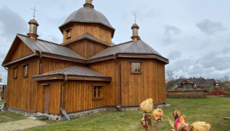 В Моринцах отреставрировали деревянный храм XVIII века
