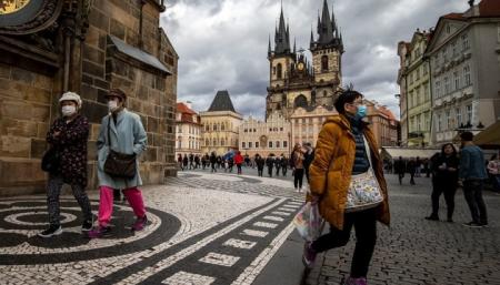 Чехия ослабляет карантин - открываются рестораны и фитнес-центры
