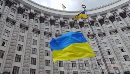Кабмин направил 16,5 миллиона на помощь участникам боевых действий на Донбассе