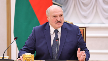 Лукашенко каже, що не має вибачатися за масові протести і пролиту кров
