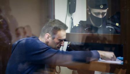 Пресс-секретарь Навального: Сейчас Алексей умирает