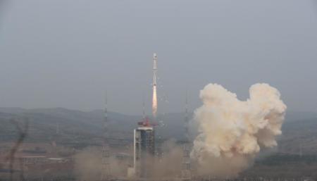 Китай запустил спутник для исследования космоса