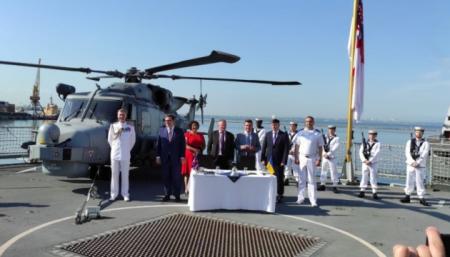 Украина и Британия договорились о совместном строительстве военных кораблей и баз для ВМС