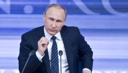 Путін заявив, що РФ ніколи не визнає себе стороною конфлікту на сході України