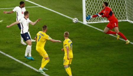 Сборная Украины уступила Англии в 1/4 финала чемпионата Европы по футболу