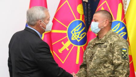 Главнокомандующий ВСУ встретился с советником Представительства НАТО