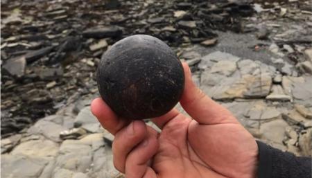 У Шотландії в гробниці знайшли кам’яні кулі доби неоліту