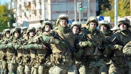 Українська армія цьогоріч поповнилася майже на 10 тисяч осіб - секретар РНБО
