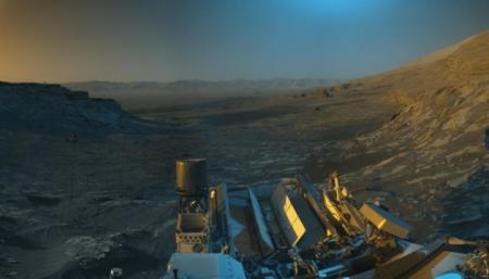 Гори і кратери: Curiosity зробив панорамний знімок Марса