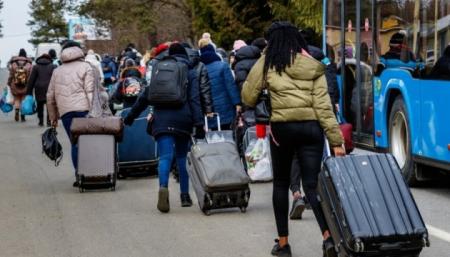 Уряд спільно з ООН запускає дві програми виплат для вимушених переселенців