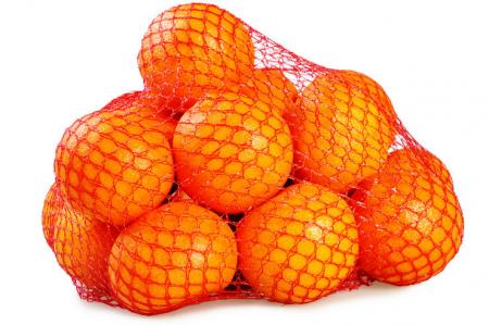 Почему мандарины и апельсины продают в красных сетках?