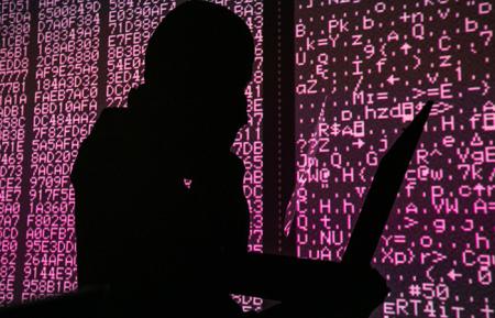 В Германии хакерская атака привела к утечке личных данных политиков 