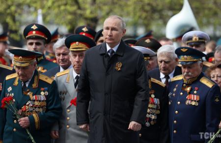 Кремлівський шизофренік: топ-5 параноїдальних звичок Путіна