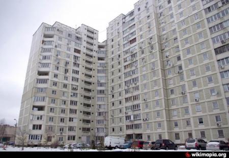 Один адрес на два дома: жители многоквартирного дома в Киеве не могут создать ОСМД