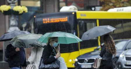 В Украине ухудшится погода: где ждать грозовых дождей, града и шквалов