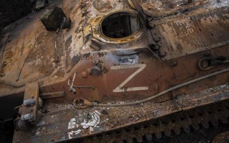 Чому Росія кинула на війну з Україною старі танки Т-62: пояснення експерта