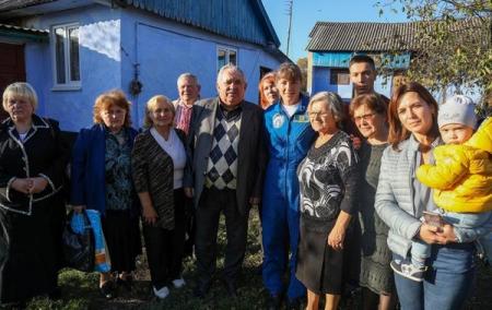 В Украину приехала американский астронавт украинского происхождения 