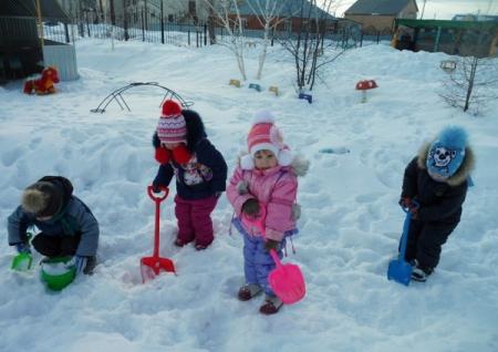 В московском детсаду насмерть замерзла девочка, которую забыли в сугробе 