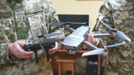 Власти Британии передали в Украину современные дроны