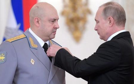 Війною в Україні керував Путін: експерт пояснив, навіщо в Росії призначили Суровікіна