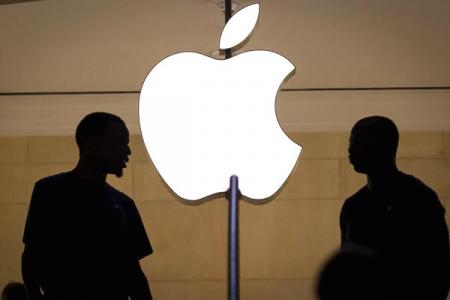 Apple потеряет $10 миллиардов из-за скандала со старыми моделями iPhone