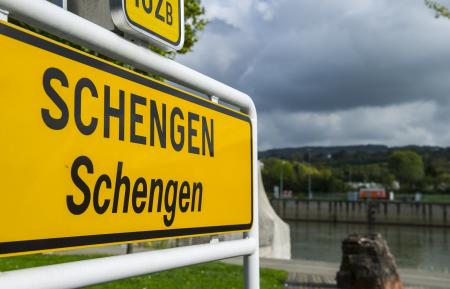 В ЕС введут новую систему регистрации въезда-выезда в Шенгенскую зону