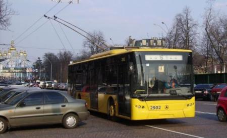  В работу киевского транспорта внесли изменения из-за Дня Достоинства и Свободы