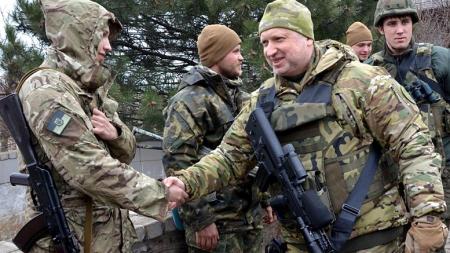Турчинов считает, что ВСУ готовы улучшить позиции на Донбассе