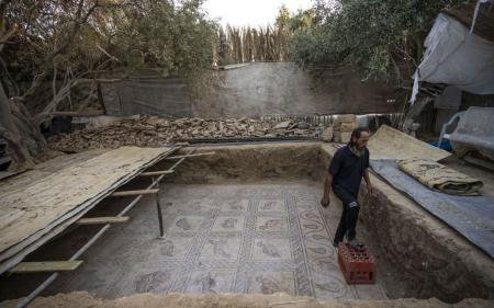 В Палестині фермер хотів посадити дерево, а знайшов візантійську мозаїку