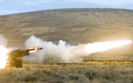 З новими ракетами для HIMARS, які битимуть на 300 км, Україна зможе контролювати виходи з Криму - військовий експерт