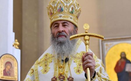 Онуфрій очолив недільну службу в Києво-Печерській лаврі