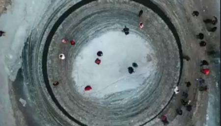 Мистический ледяной диск обнаружили в Поднебесной