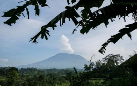 На Бали вновь произошло извержение вулкана