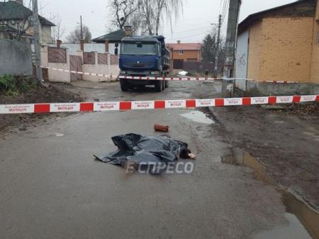 В Киеве неизвестный насмерть сбил пенсионерку и скрылся с места ДТП