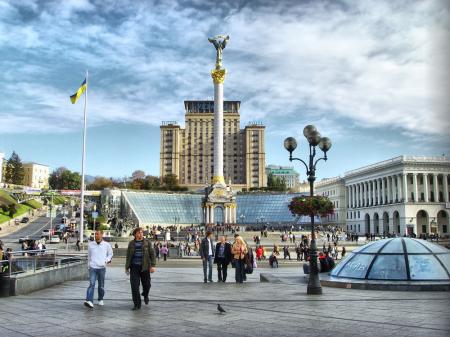 Kyiv-Ukraine-Before-The-Revolution-Double-Barrelled-Travel