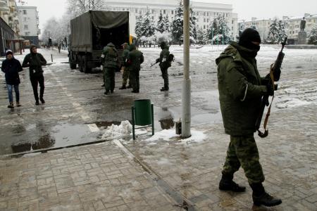 Все наличные из Луганска вывезли в Россию – Минобороны