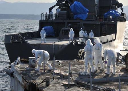 Япония может сбросить в океан миллионы тонн радиоактивной воды - СМИ