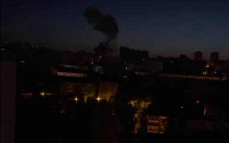 У російському Бєлгороді пролунали вибухи: над містом видно клуби диму