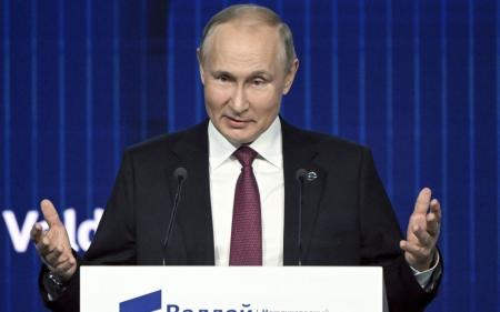 В Росії запустили конвеєр позитивних новин про Путіна: ЗМІ повідомили про доручення Кремля